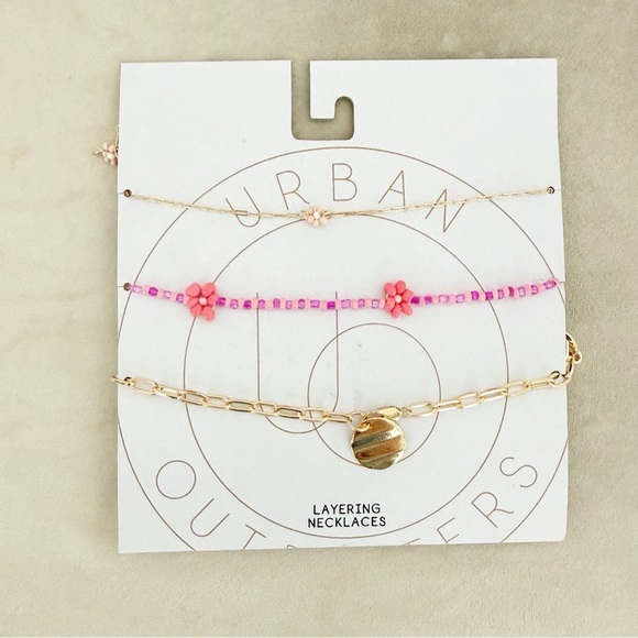 NWT Urban Outfitters Gold Bright Pink Beaded Layered Necklace - Picture 1 of 3